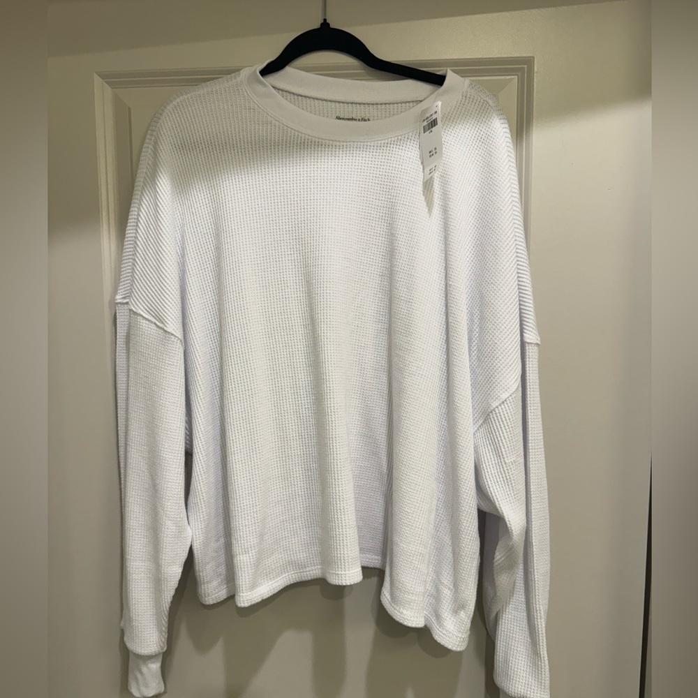 Abercrombie White Long Sleeve Waffle tee - L/XL